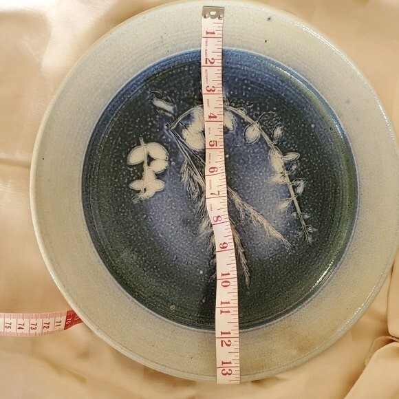 Studio Pottery Charger Shallow Bowl 13.5” Blue Wax-Resist Stoneware Signed - Picture 4 of 9